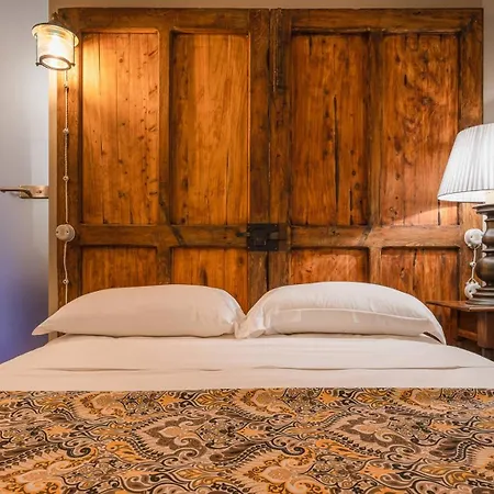 A'mare Luxury Couette-café 4*